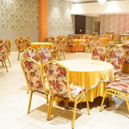 Aa Hotels & Resorts Zirakpur Exterior foto