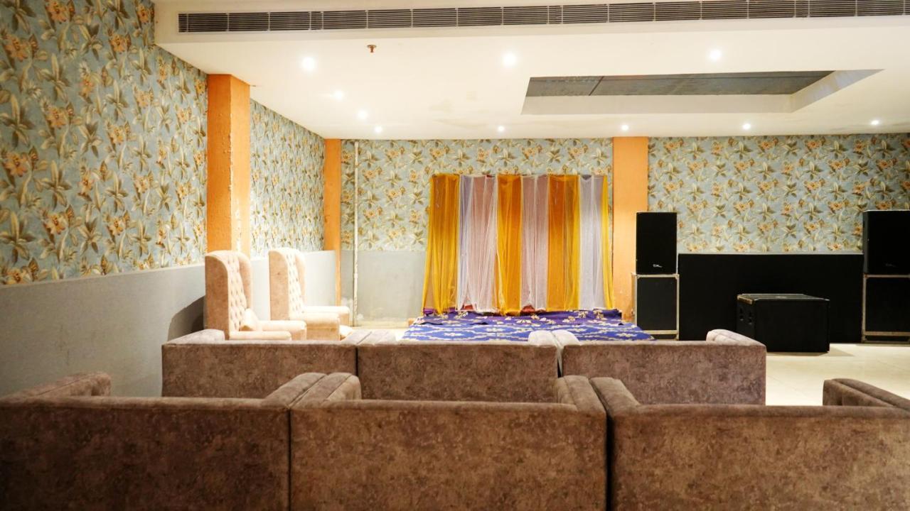 Aa Hotels & Resorts Zirakpur Exterior foto